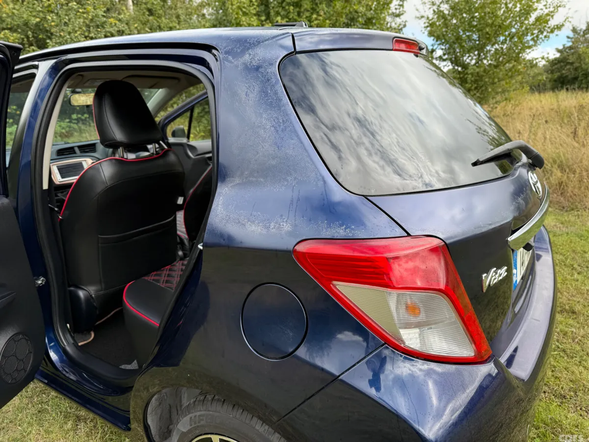 Toyota Vitz Hatchback, Petrol, 2014, Blue