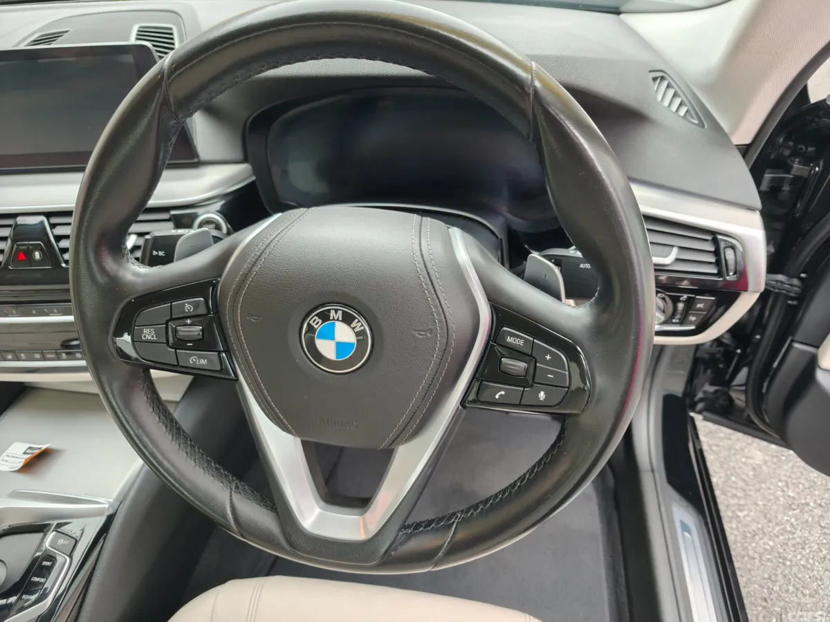 BMW 5-Series Saloon, Petrol, 2019, Black