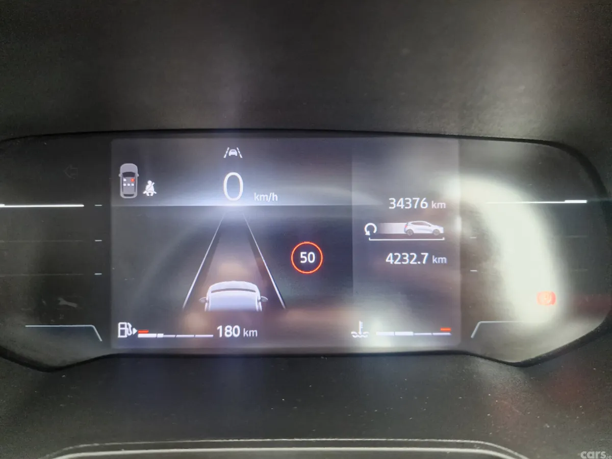 Renault Clio Hatchback, Petrol, 2025, Red