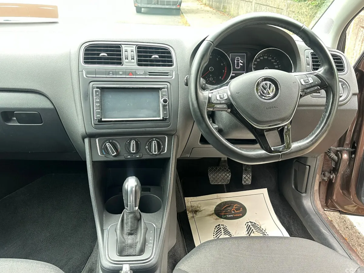 Volkswagen Polo Hatchback, Petrol, 2015, Brown