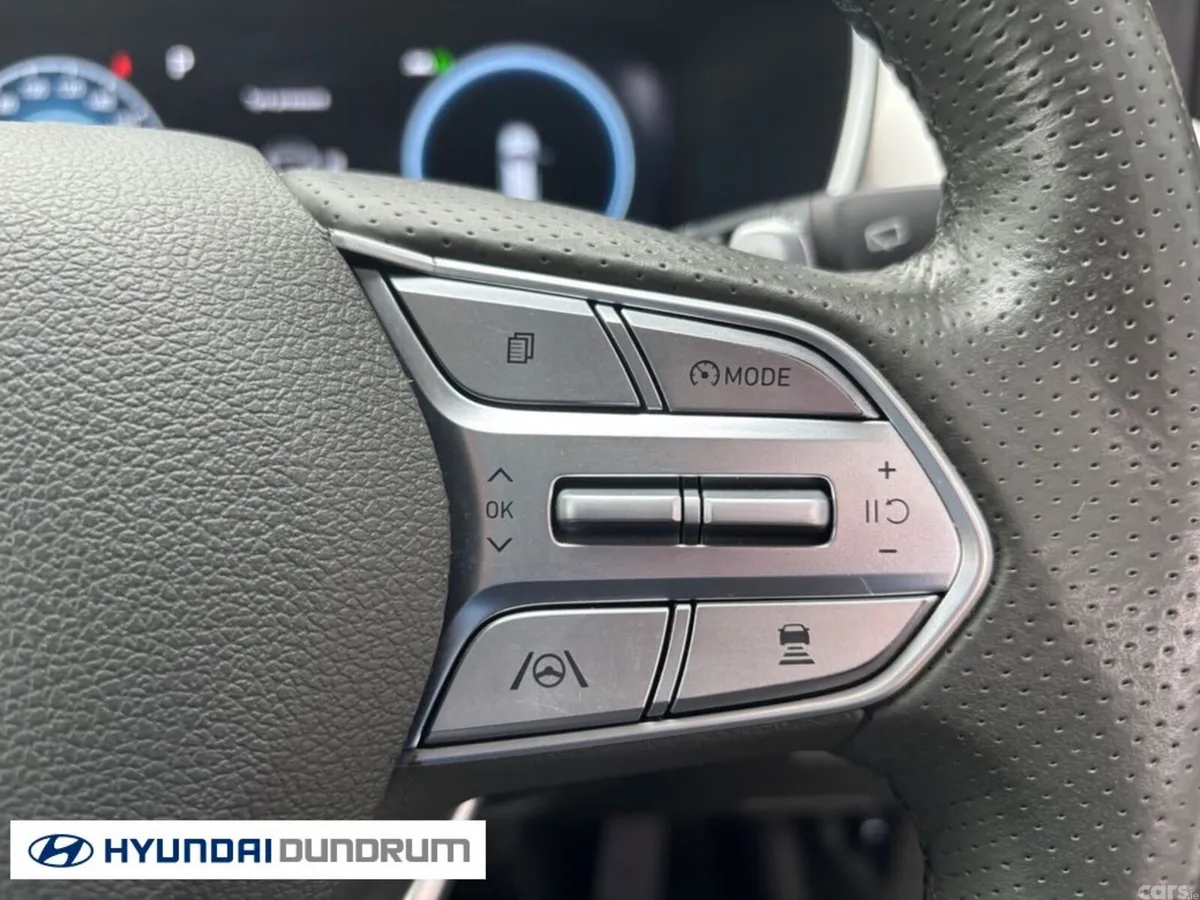 Hyundai Santa Fe Estate, Petrol Plug-in Hybrid, 2023, Black