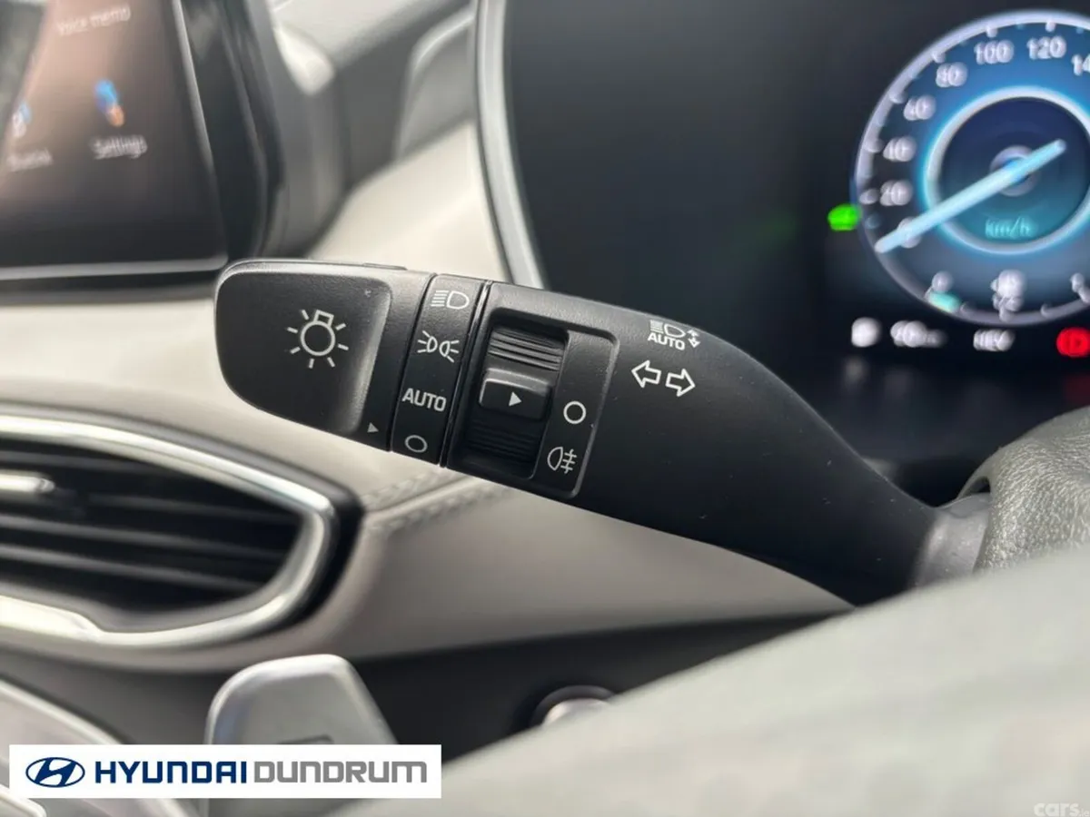 Hyundai Santa Fe Estate, Petrol Plug-in Hybrid, 2023, Black