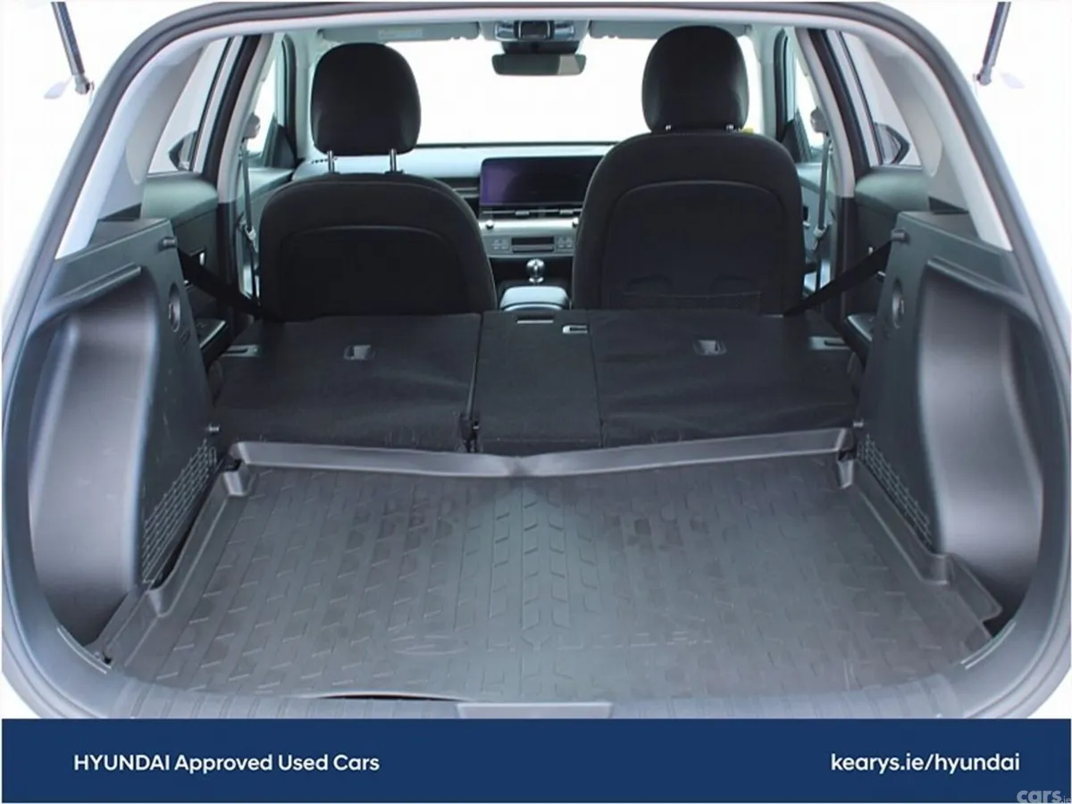 Hyundai KONA Hatchback, Petrol, 2026, White