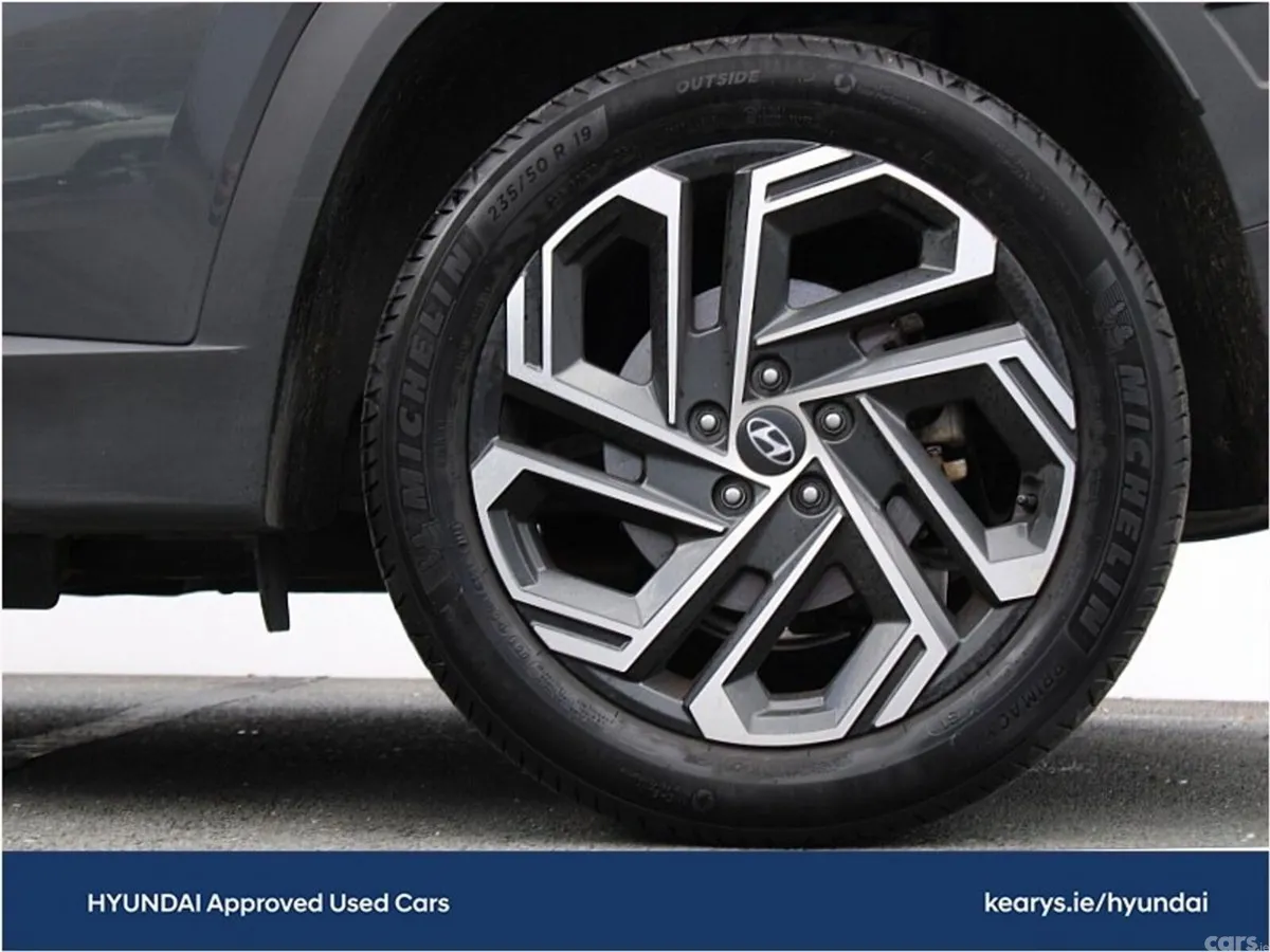 Hyundai Tucson SUV, Petrol Plug-in Hybrid, 2026, Grey