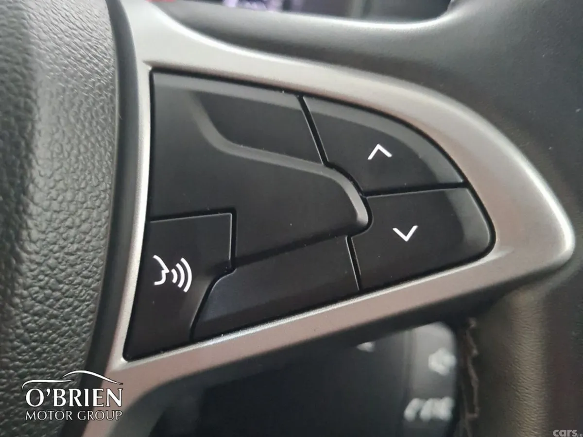 Dacia Duster SUV, Diesel, 2024, Grey