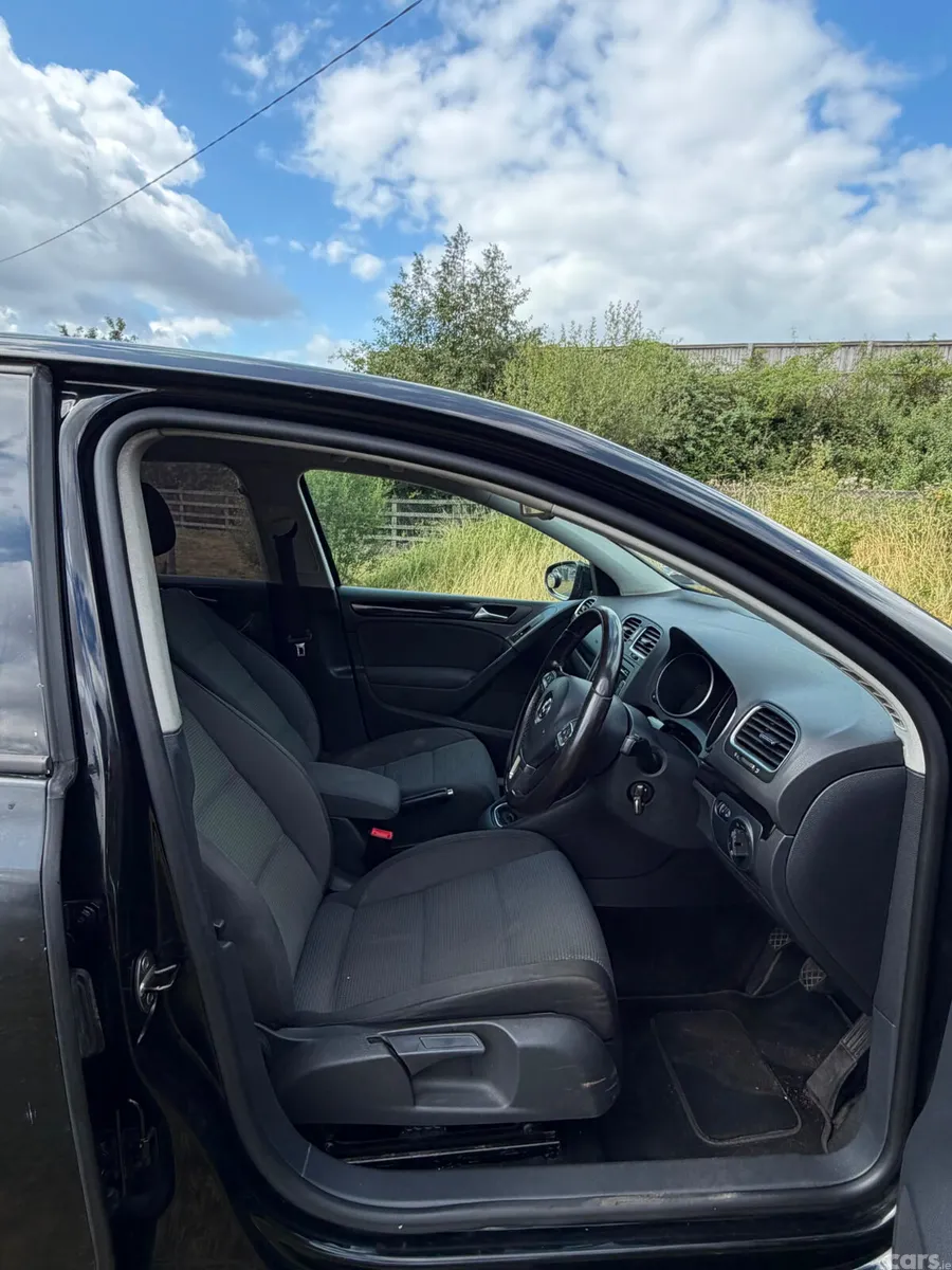 Volkswagen Golf Hatchback, Diesel, 2011, Black