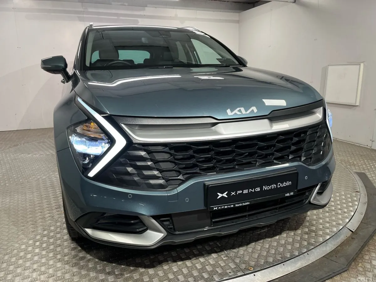 Kia Sportage SUV, Petrol Plug-in Hybrid, 2023, Grey