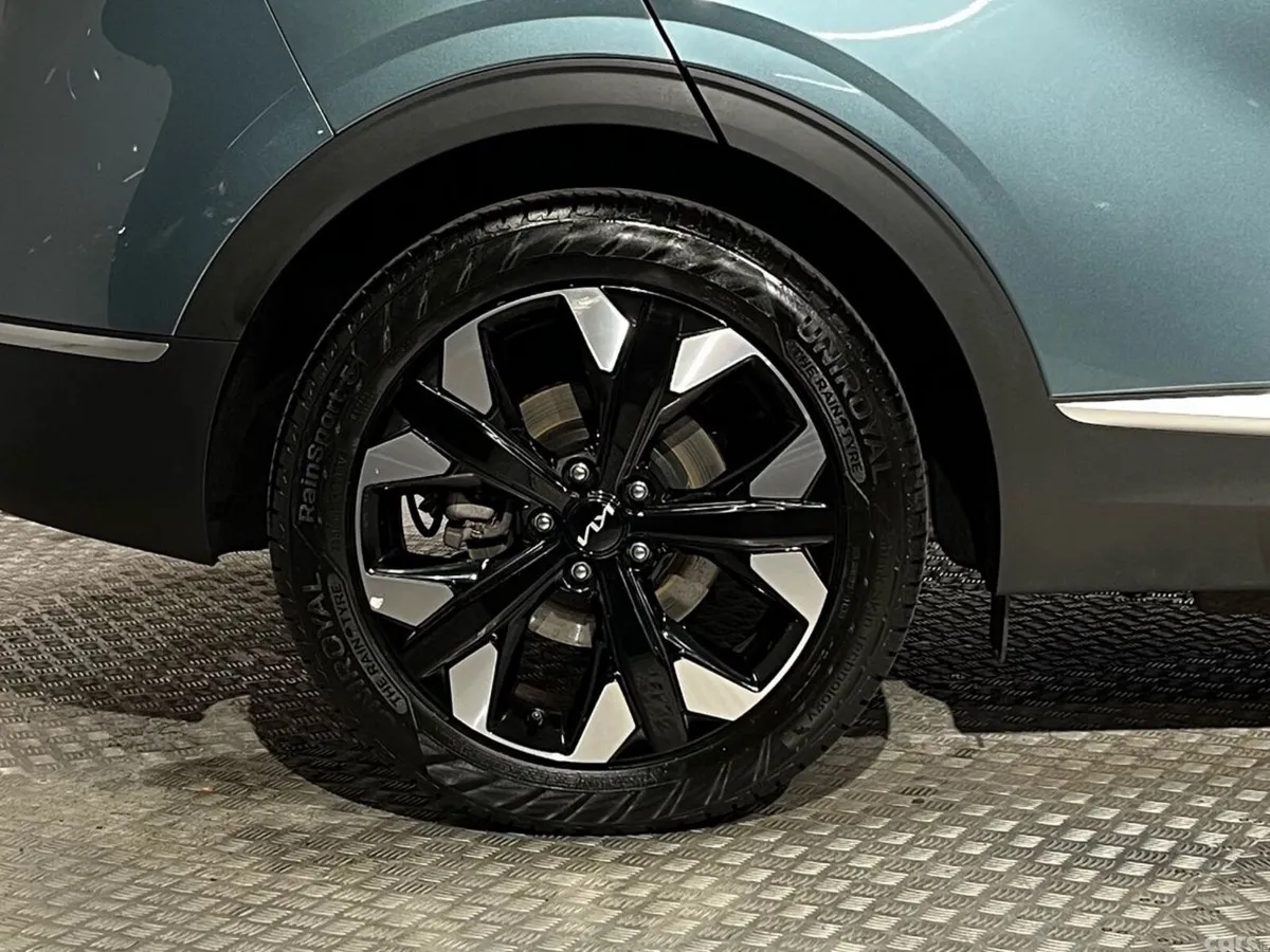 Kia Sportage SUV, Petrol Plug-in Hybrid, 2023, Grey