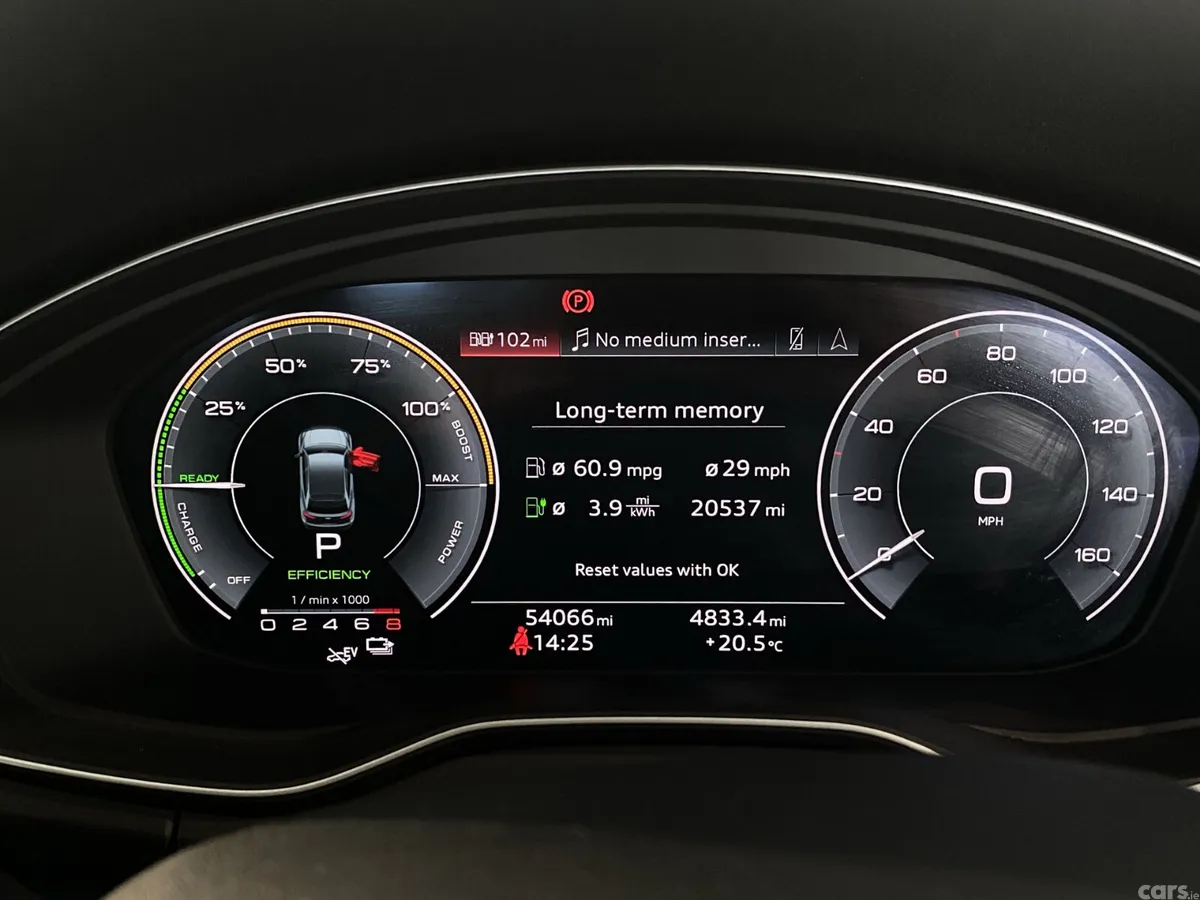 Audi Q5 SUV, Petrol Hybrid, 2023, Blue