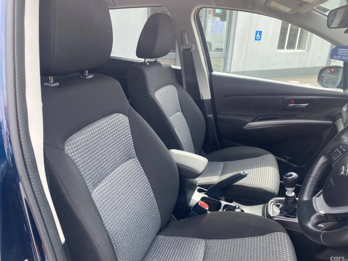 Suzuki S-CROSS Hatchback, Petrol Hybrid, 2024, Blue