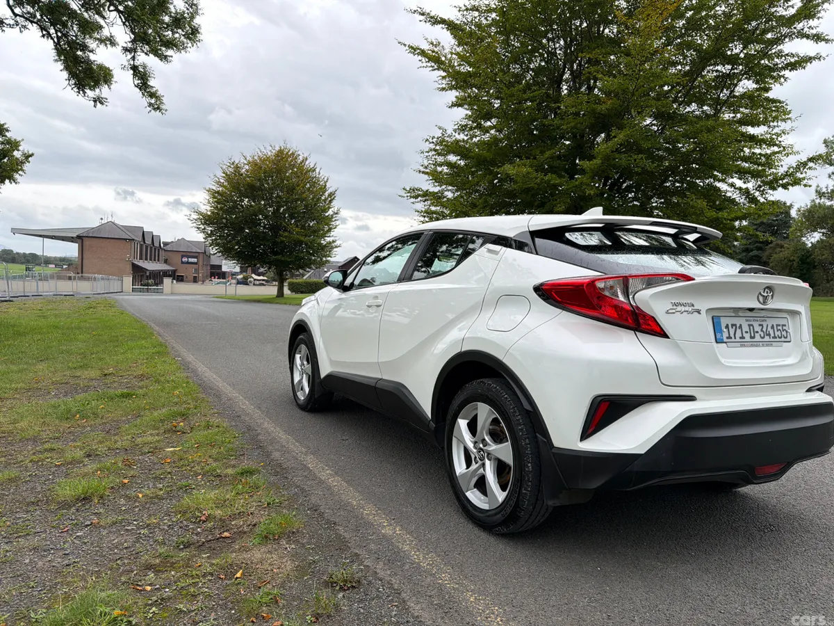 Toyota C-HR Hatchback, Petrol, 2017, White
