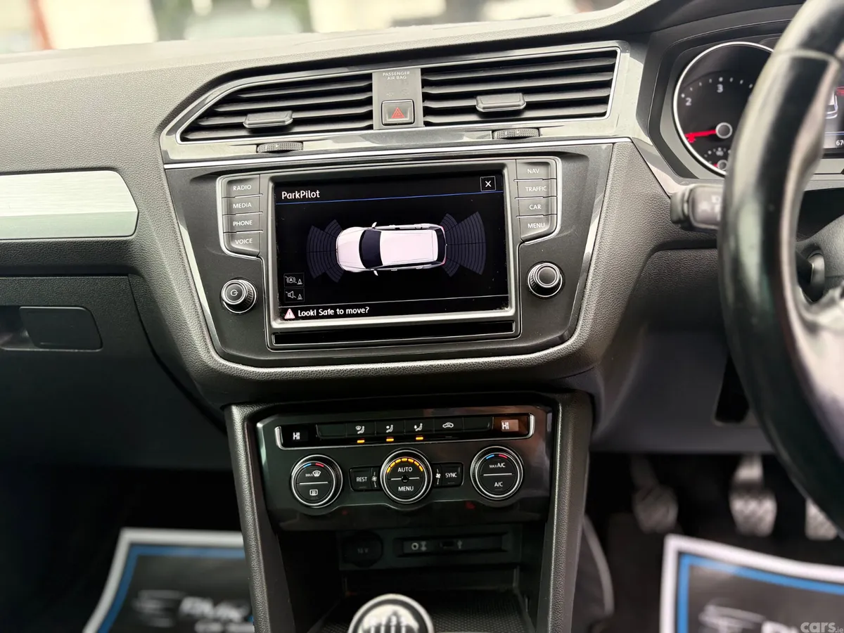 Volkswagen Tiguan SUV, Diesel, 2016, Blue