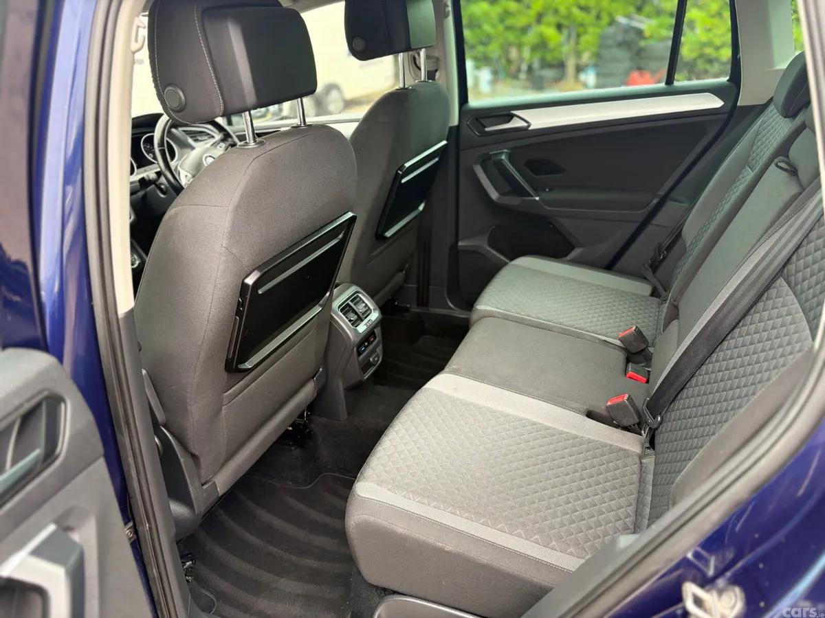 Volkswagen Tiguan SUV, Diesel, 2016, Blue