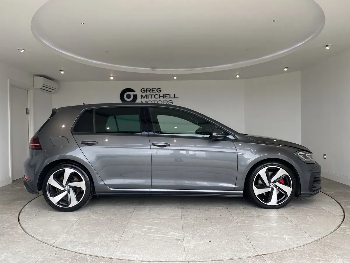 Volkswagen Golf Hatchback, Petrol, 2018, Grey