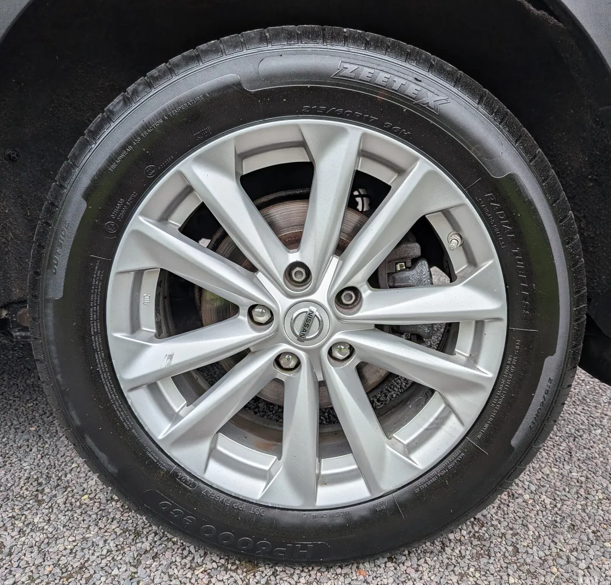 Nissan Qashqai Hatchback, Diesel, 2015, Brown