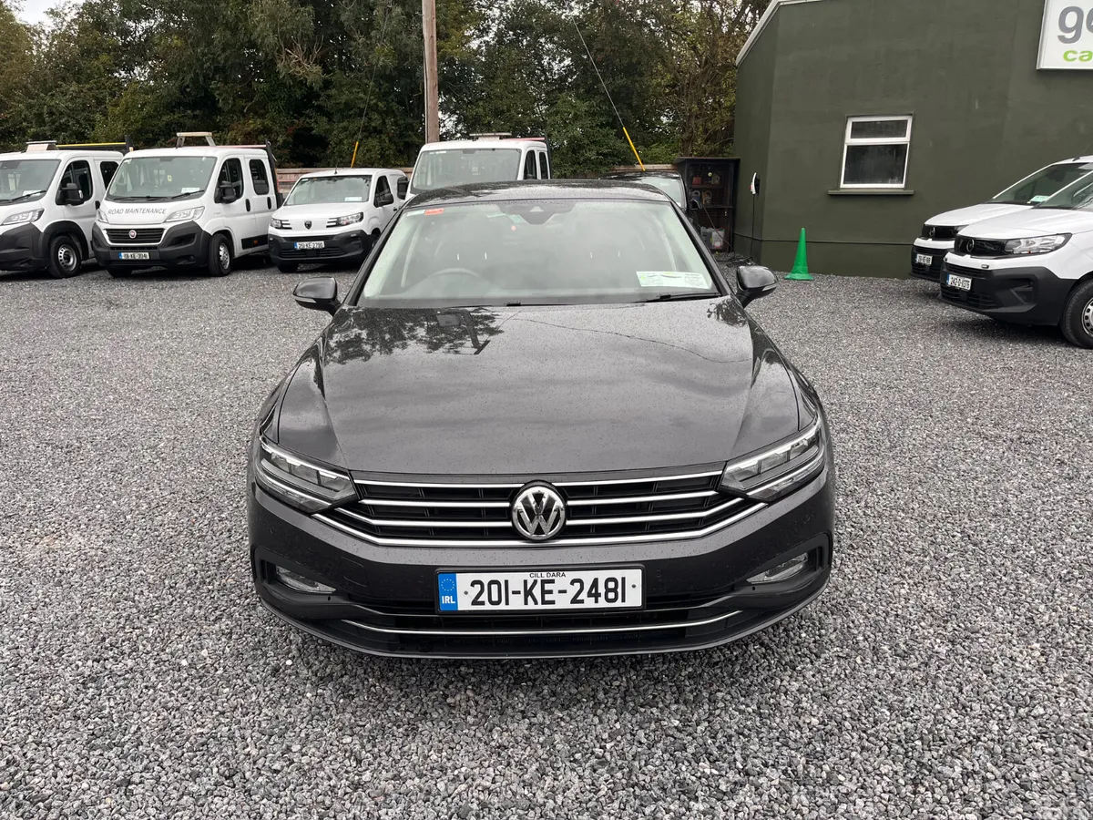Volkswagen Passat Saloon, Diesel, 2020, Grey