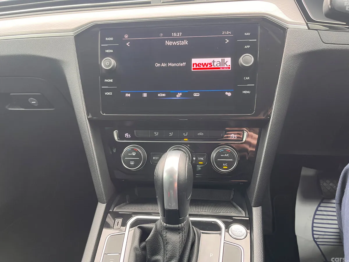 Volkswagen Passat Saloon, Diesel, 2020, Grey