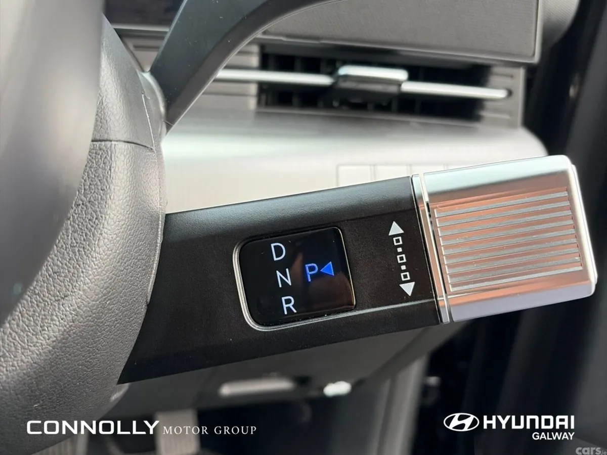 Hyundai KONA MPV, Petrol, 2025, Black
