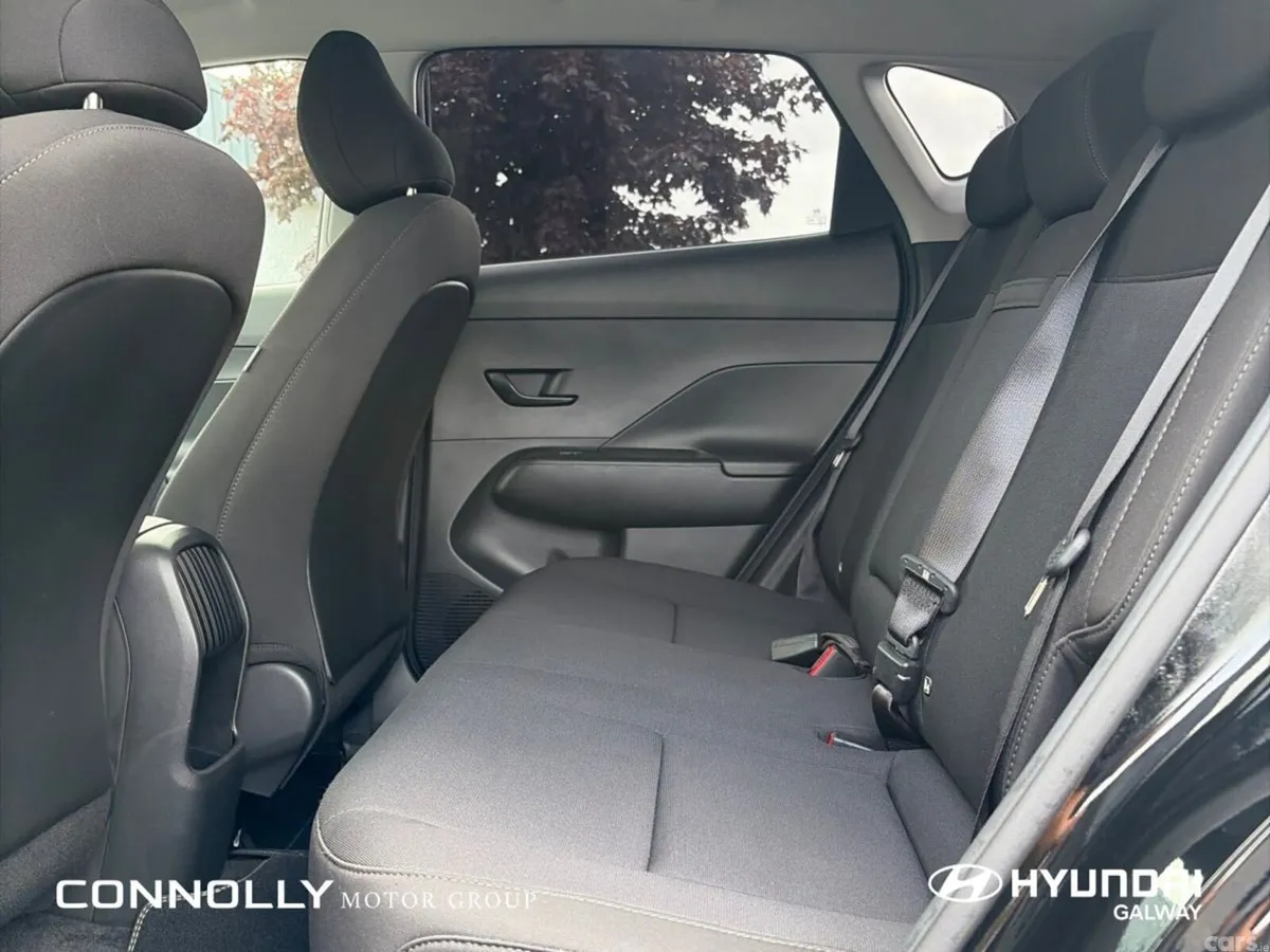 Hyundai KONA MPV, Petrol, 2025, Black
