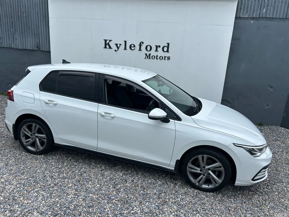 Volkswagen Golf Estate, Diesel, 2021, White