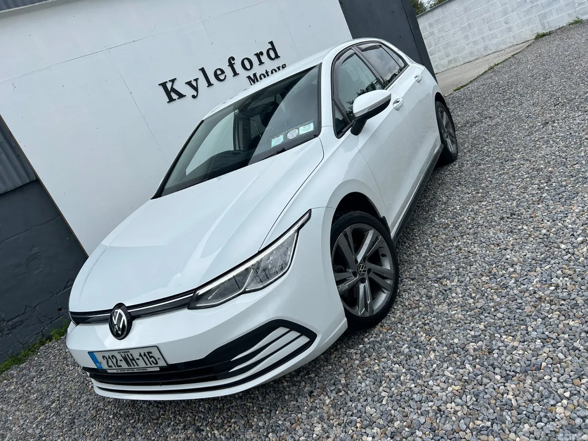 Volkswagen Golf Estate, Diesel, 2021, White