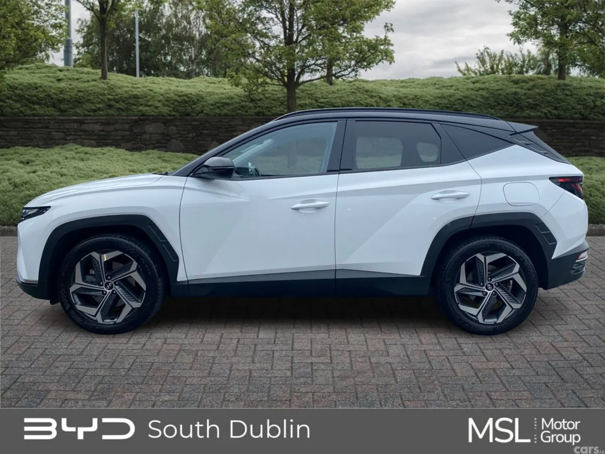 Hyundai Tucson SUV, Petrol Plug-in Hybrid, 2022, White