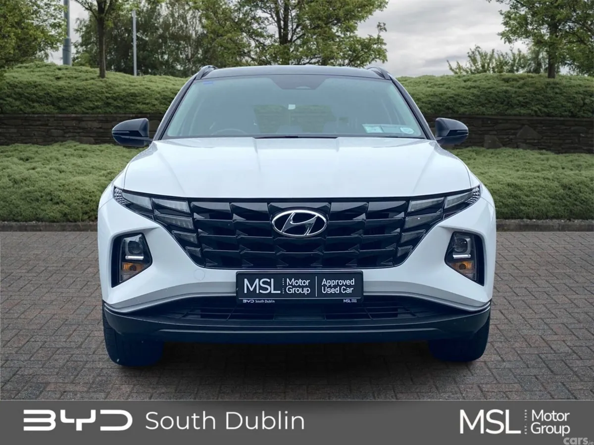 Hyundai Tucson SUV, Petrol Plug-in Hybrid, 2022, White