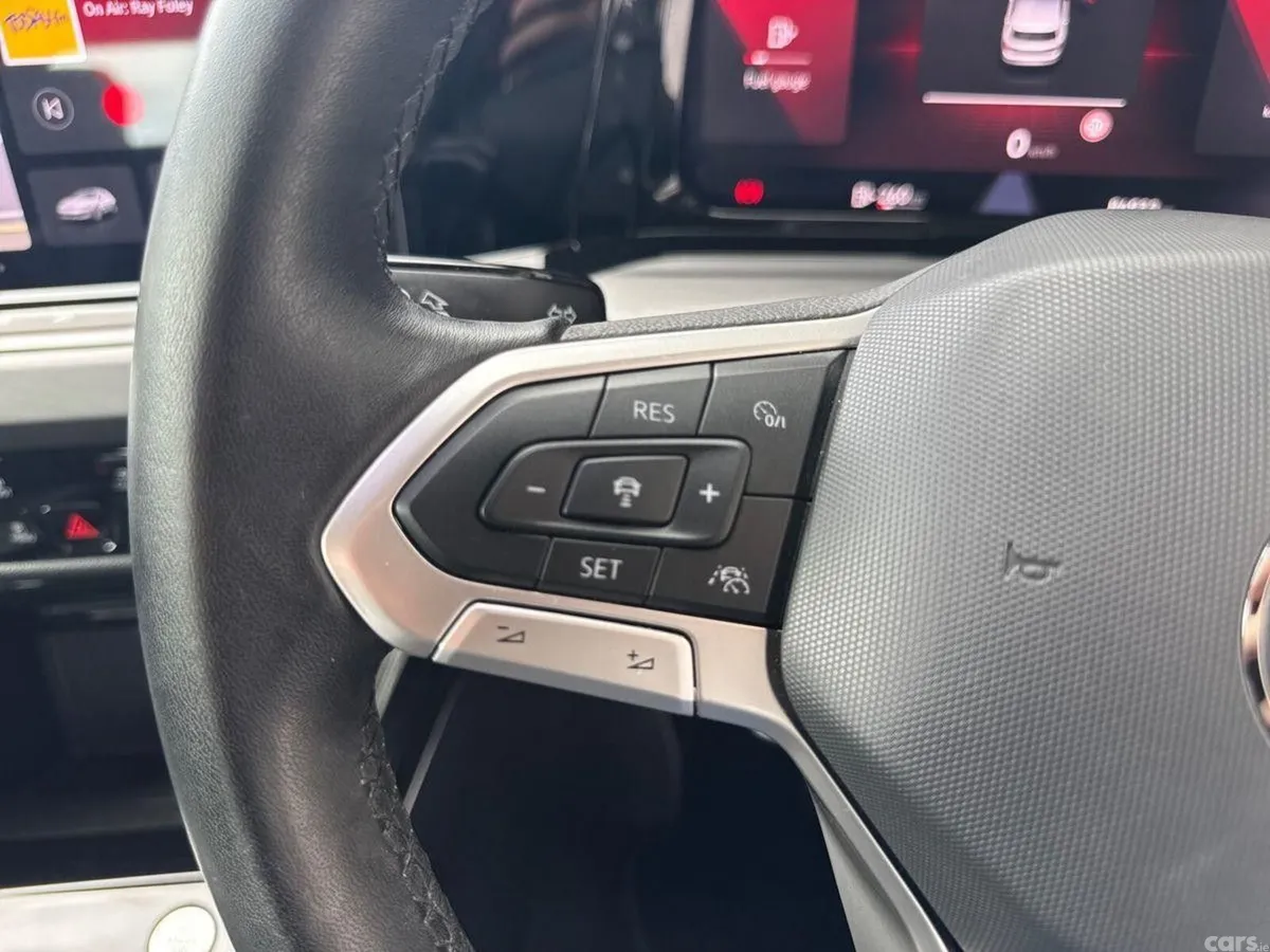 Volkswagen Golf Estate, Diesel, 2023, Grey