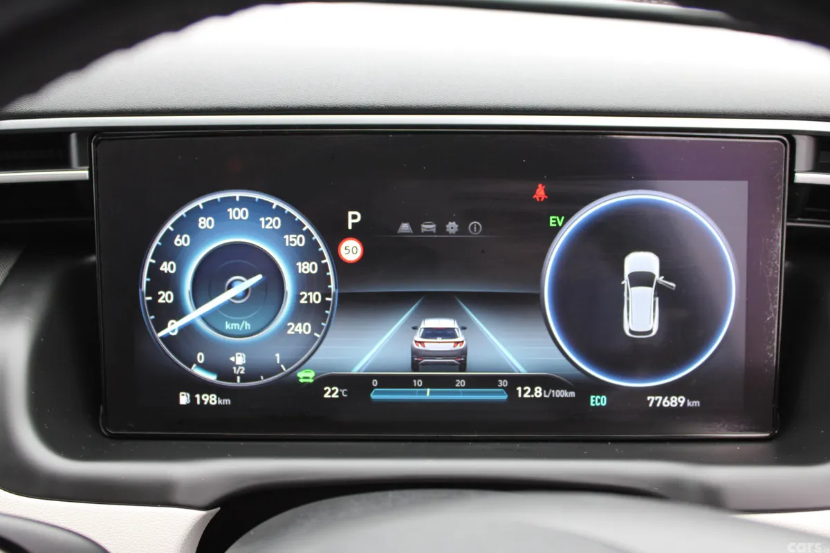 Hyundai Tucson SUV, Petrol Hybrid, 2021, Blue