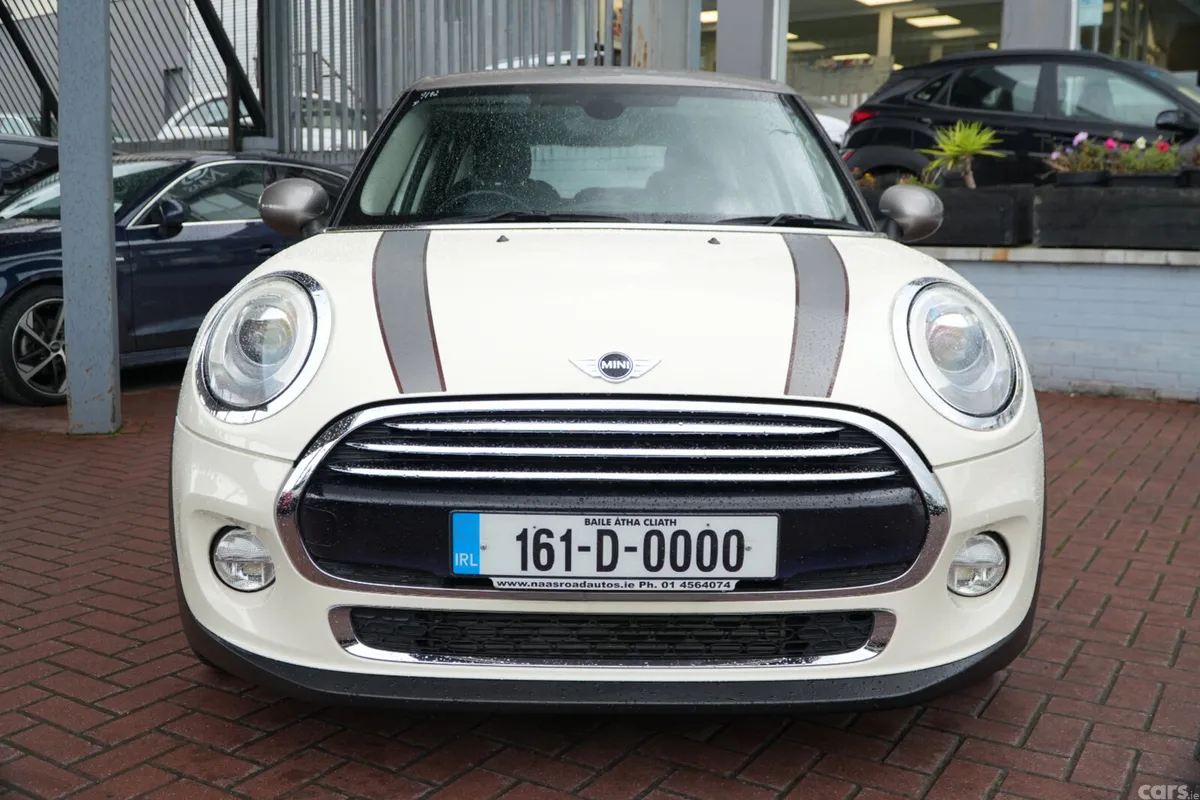 Mini Cooper Hatchback, Diesel, 2016, White