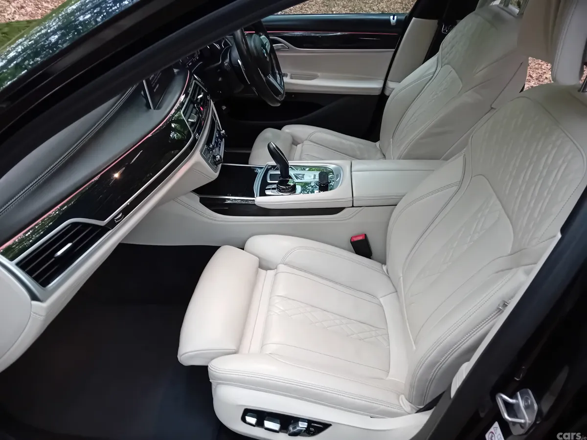 BMW 7-Series Saloon, Diesel, 2020, Black