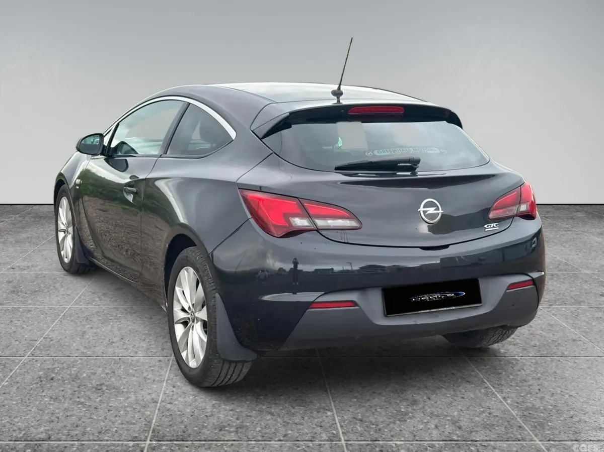 Opel Astra Hatchback, Diesel, 2014, Black