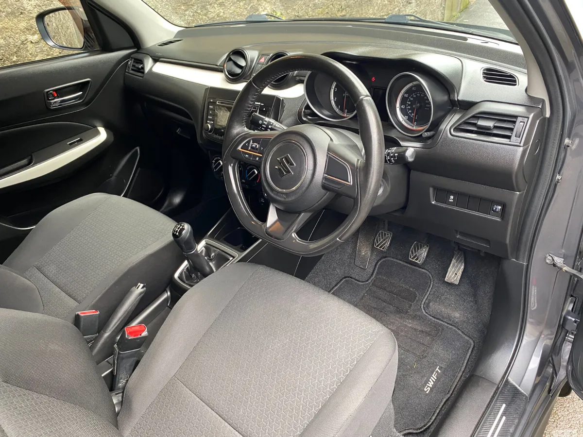 Suzuki Swift Hatchback, Petrol, 2019, Grey