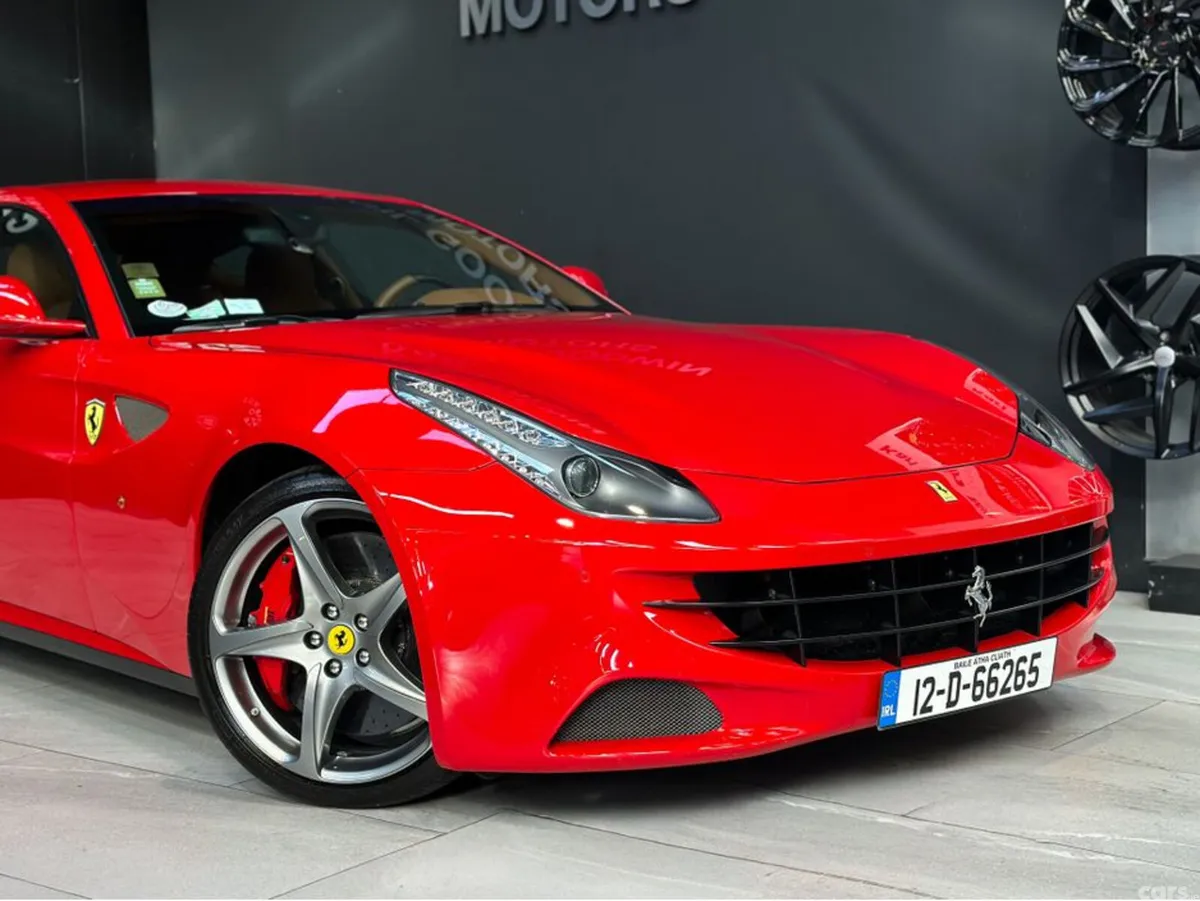 Ferrari FF Coupe, Petrol, 2012, Red