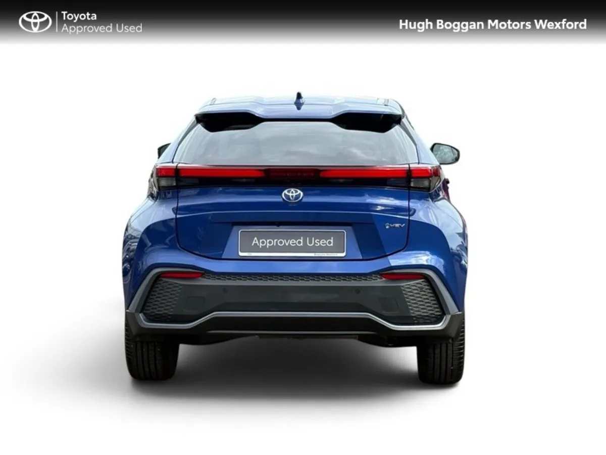 Toyota C-HR SUV, Petrol Hybrid, 2026, Blue