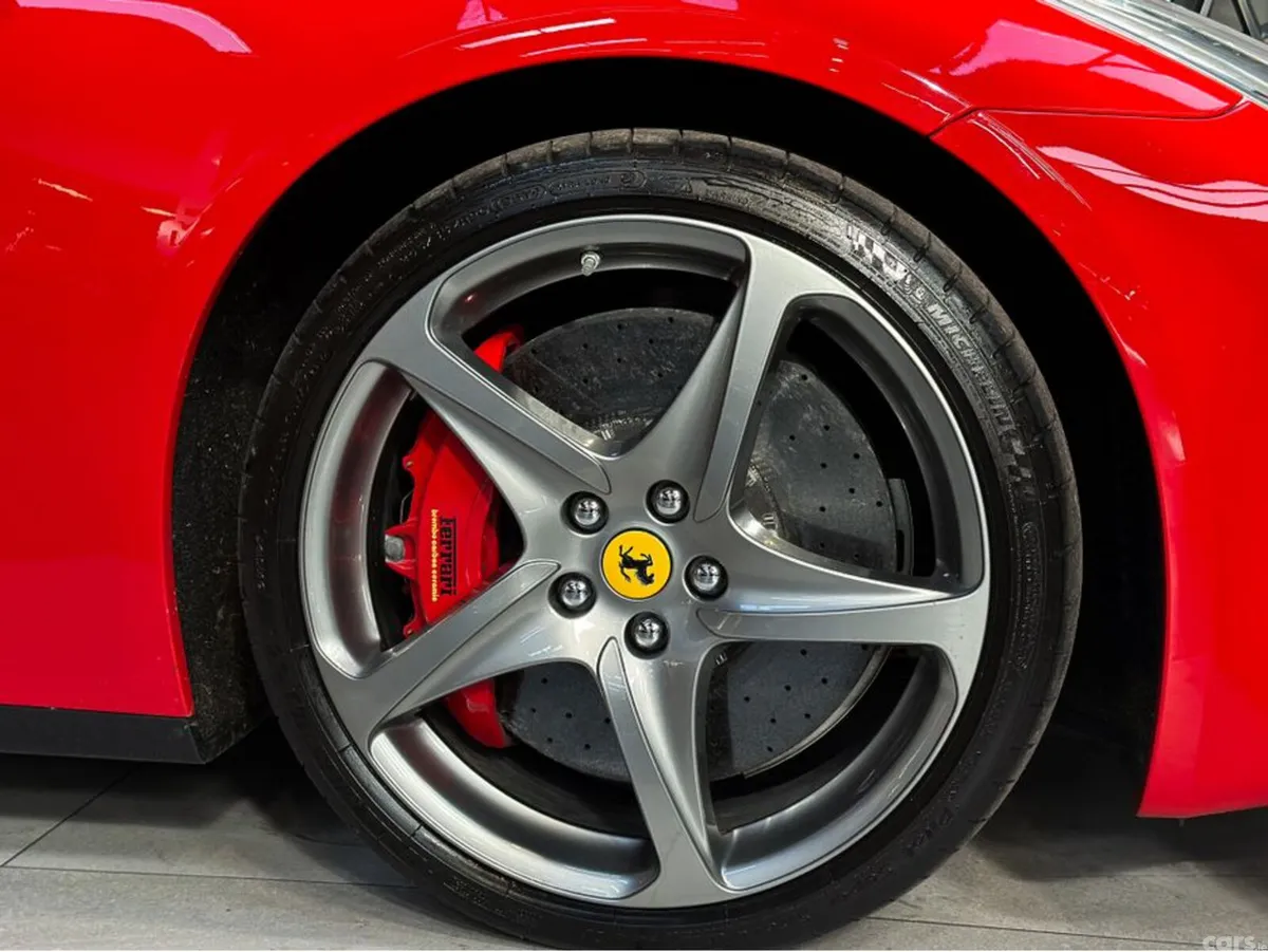 Ferrari FF Coupe, Petrol, 2012, Red