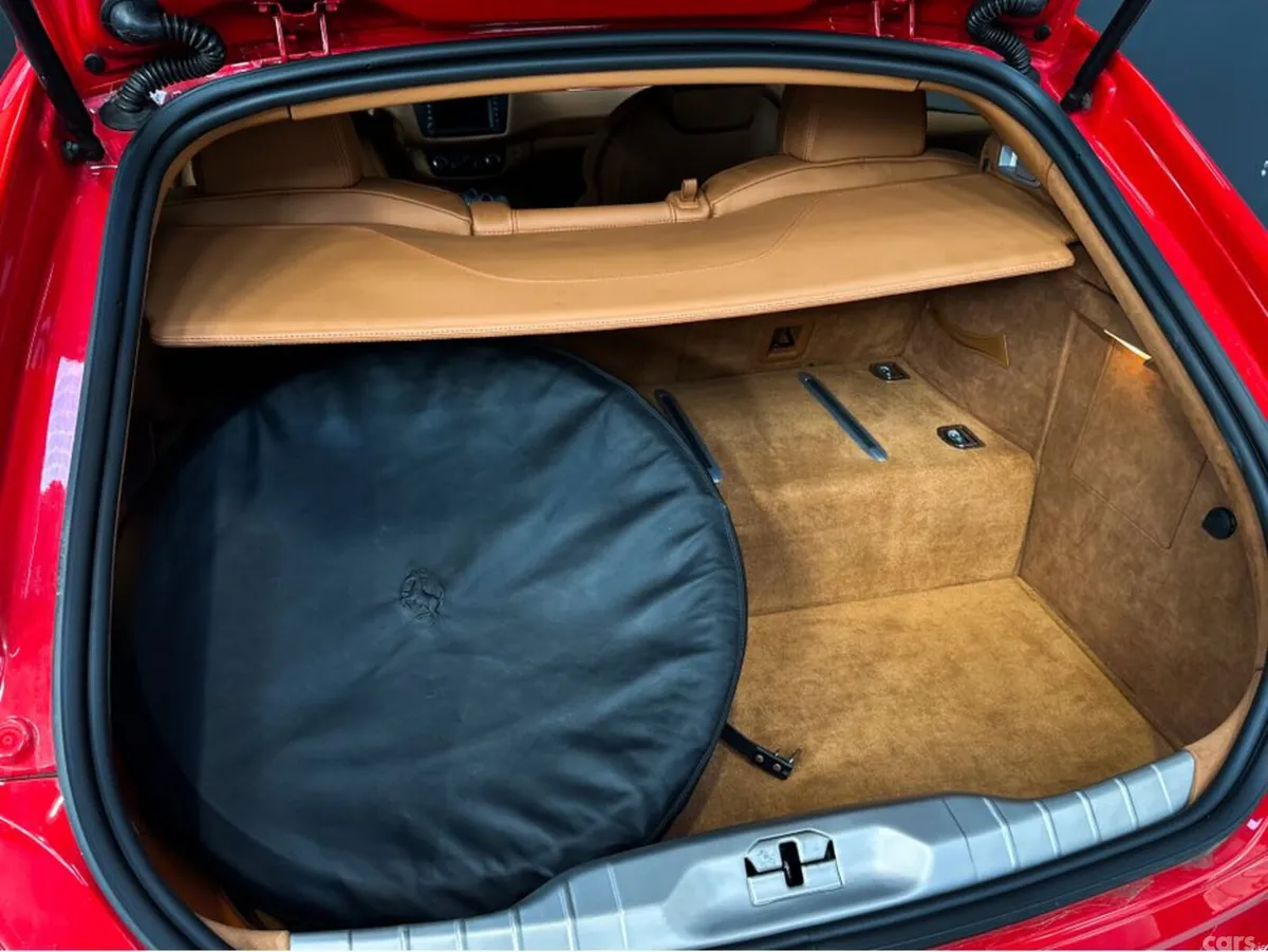 Ferrari FF Coupe, Petrol, 2012, Red