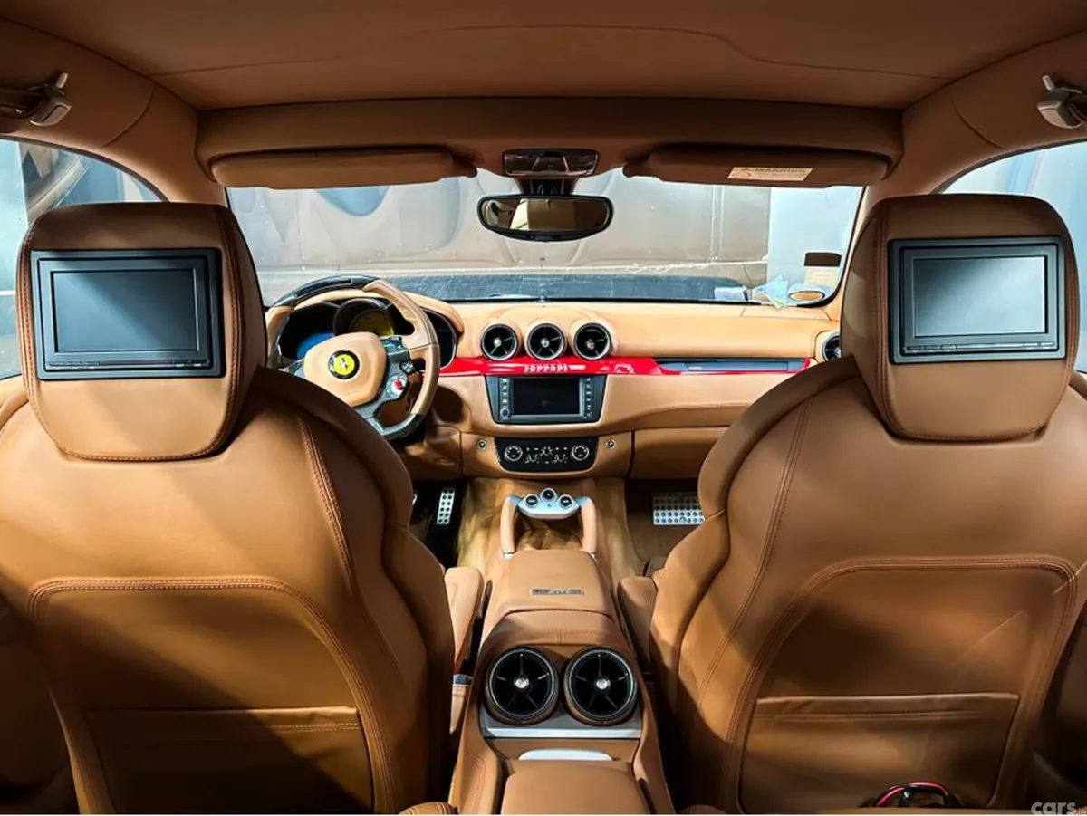 Ferrari FF Coupe, Petrol, 2012, Red