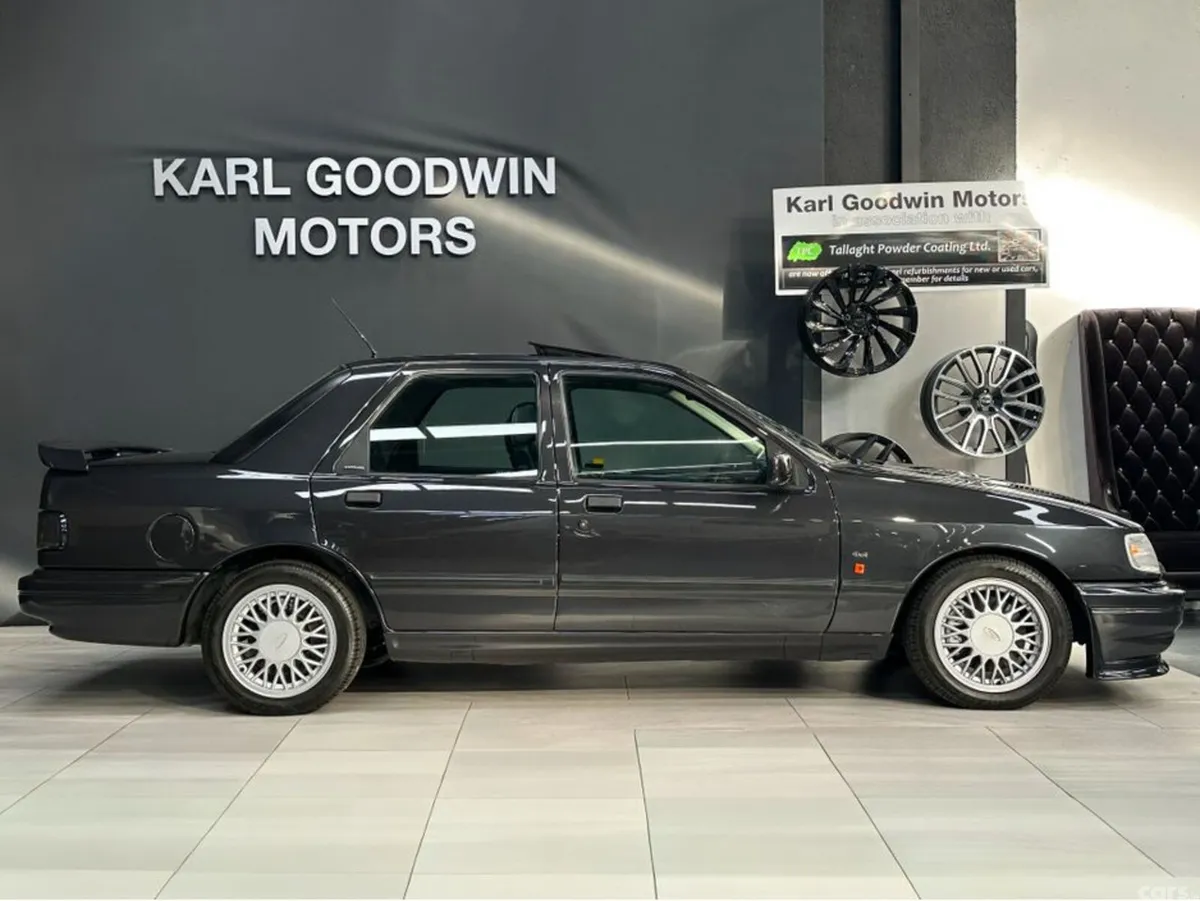 Ford Sierra Saloon, Petrol, 1993, Black