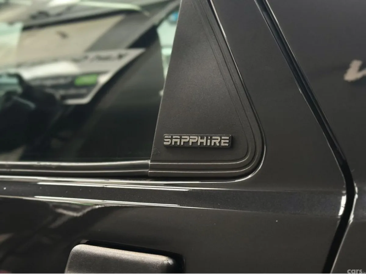 Ford Sierra Saloon, Petrol, 1993, Black