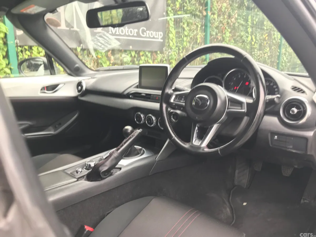 Mazda MX-5 Convertible, Petrol, 2016, White