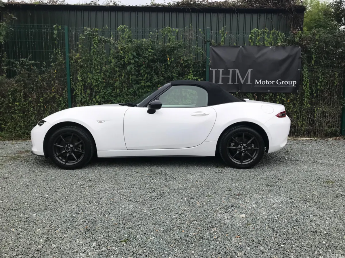 Mazda MX-5 Convertible, Petrol, 2016, White