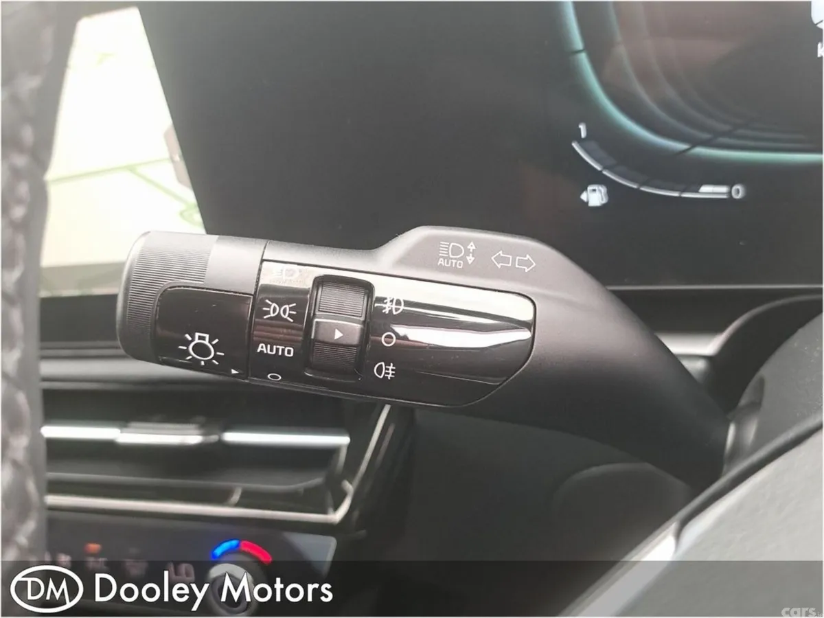 Kia Niro SUV, Petrol Hybrid, 2024, Grey