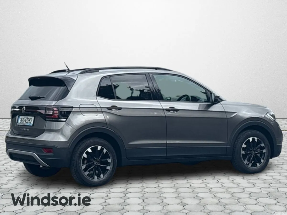Volkswagen T-Cross Hatchback, Petrol, 2021, Grey