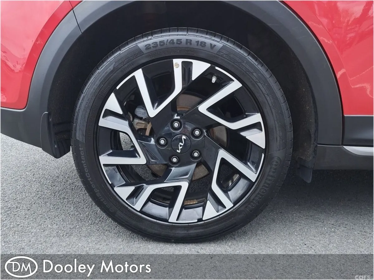 Kia XCeed Hatchback, Petrol Plug-in Hybrid, 2024, Red