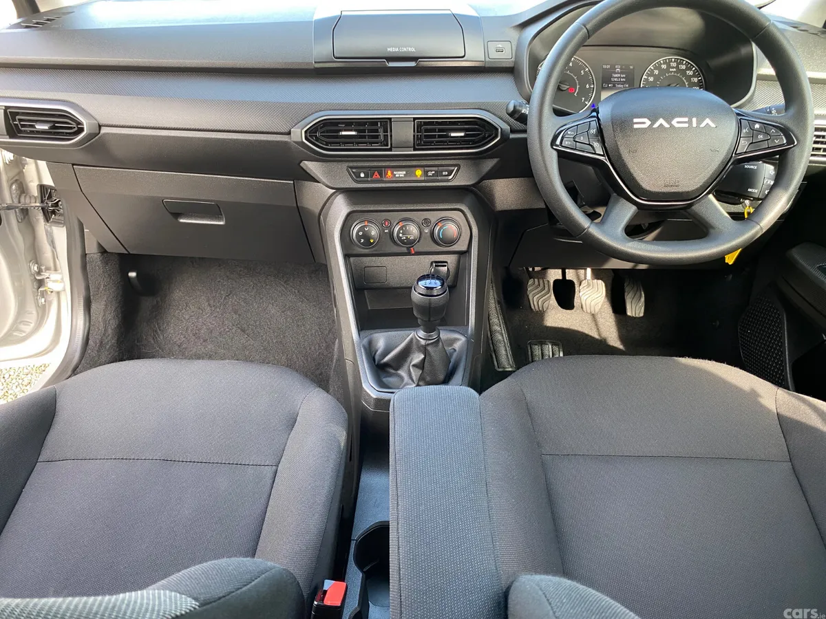 Dacia Sandero Hatchback, Petrol, 2023, Grey
