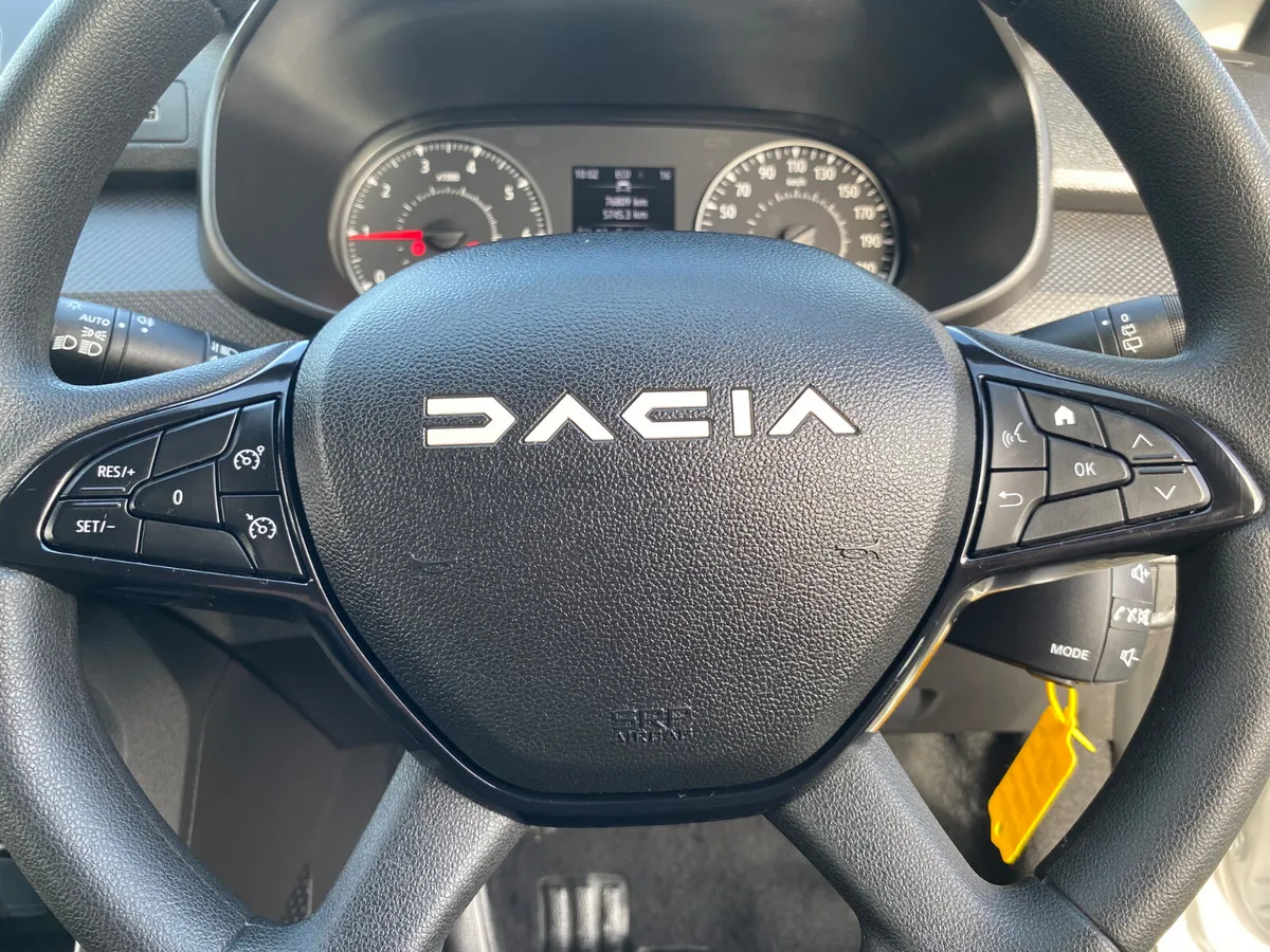 Dacia Sandero Hatchback, Petrol, 2023, Grey