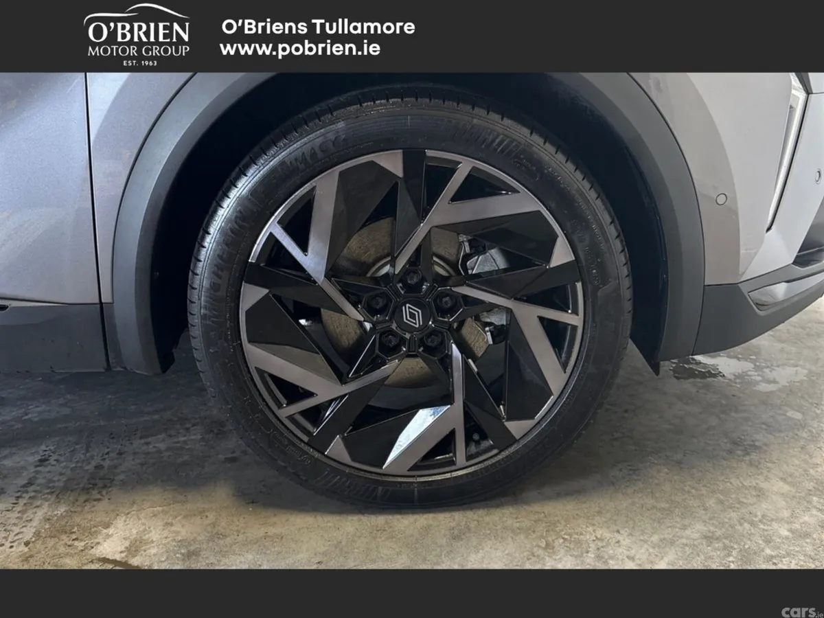 Renault Symbioz Hatchback, Petrol Hybrid, 2025, Grey