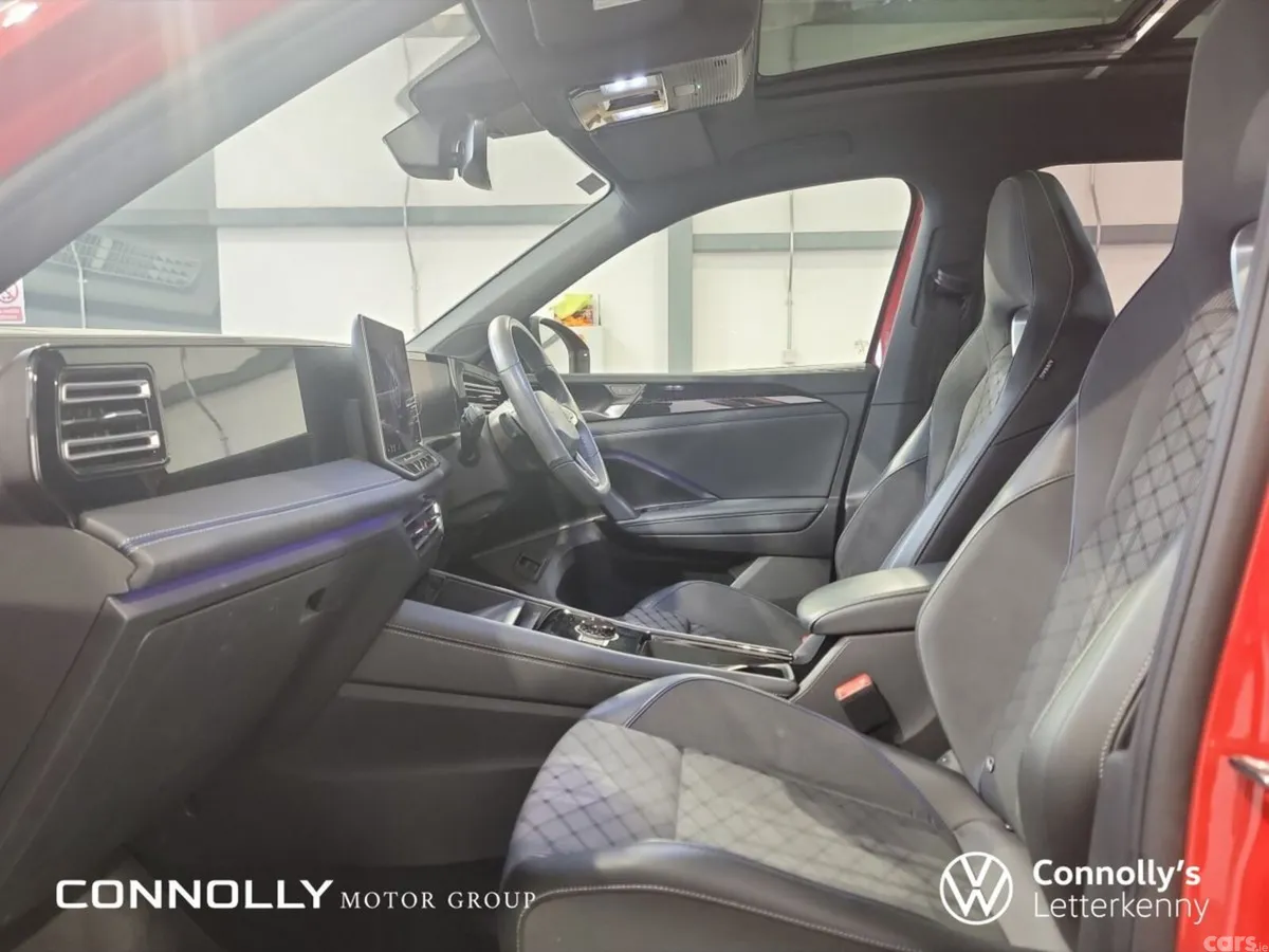 Volkswagen Tiguan SUV, Diesel, 2025, Red