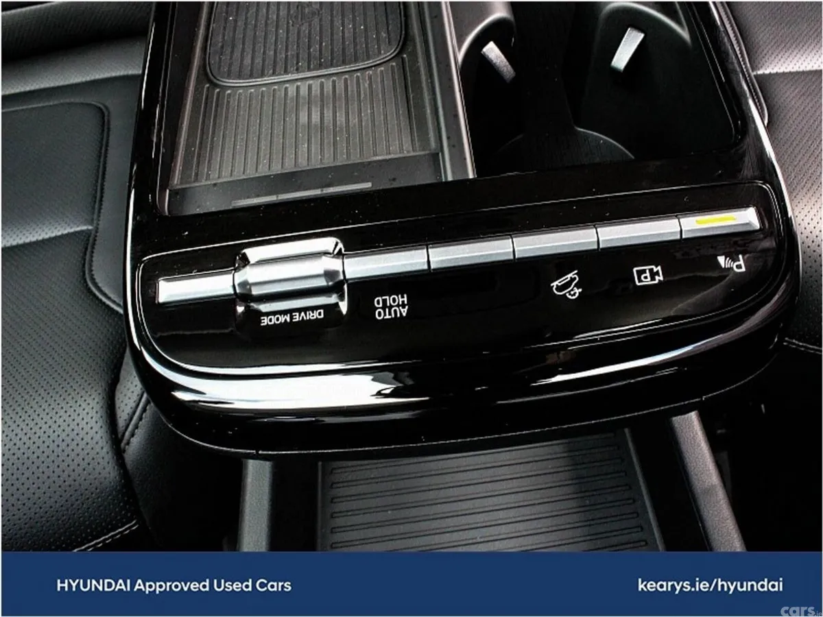Hyundai Tucson SUV, Petrol Plug-in Hybrid, 2026, White